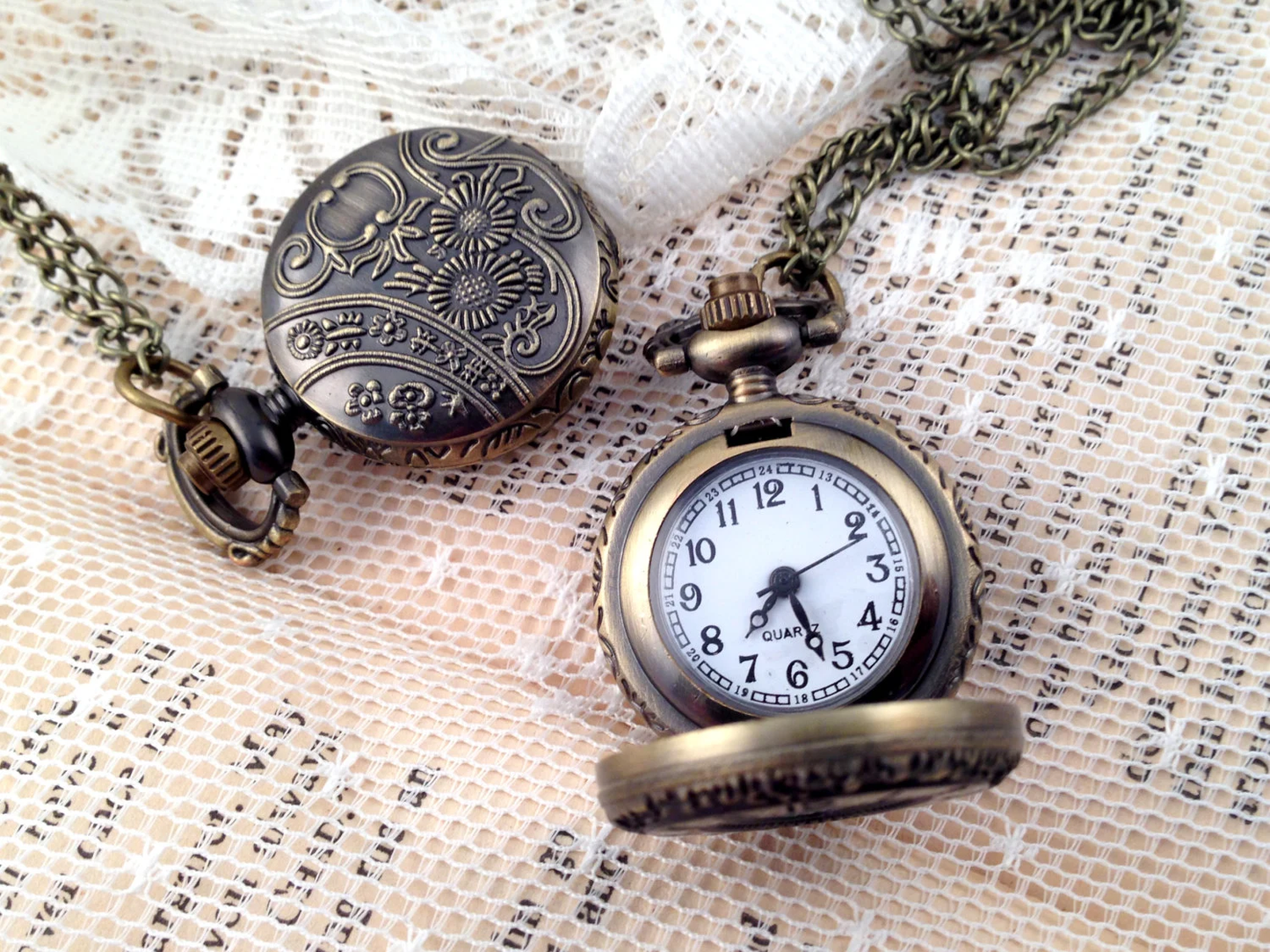 Darling Vintage Heart Pocket Watch Necklace Vintage Style Heart Door With CHAIN & BATTERY INCLUDED