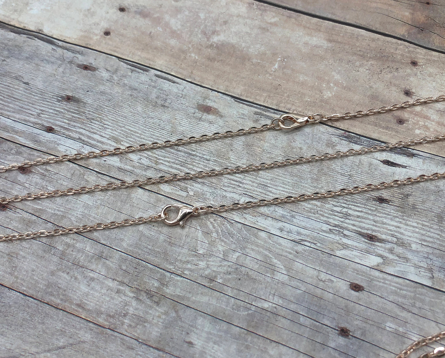 3 Rose Gold Ready Made Necklace Chains 2 mm Wide 74 cm 29 Inches Long Vintage Style Jewelry Making Supplies Gold Link Chain Clasp Connector