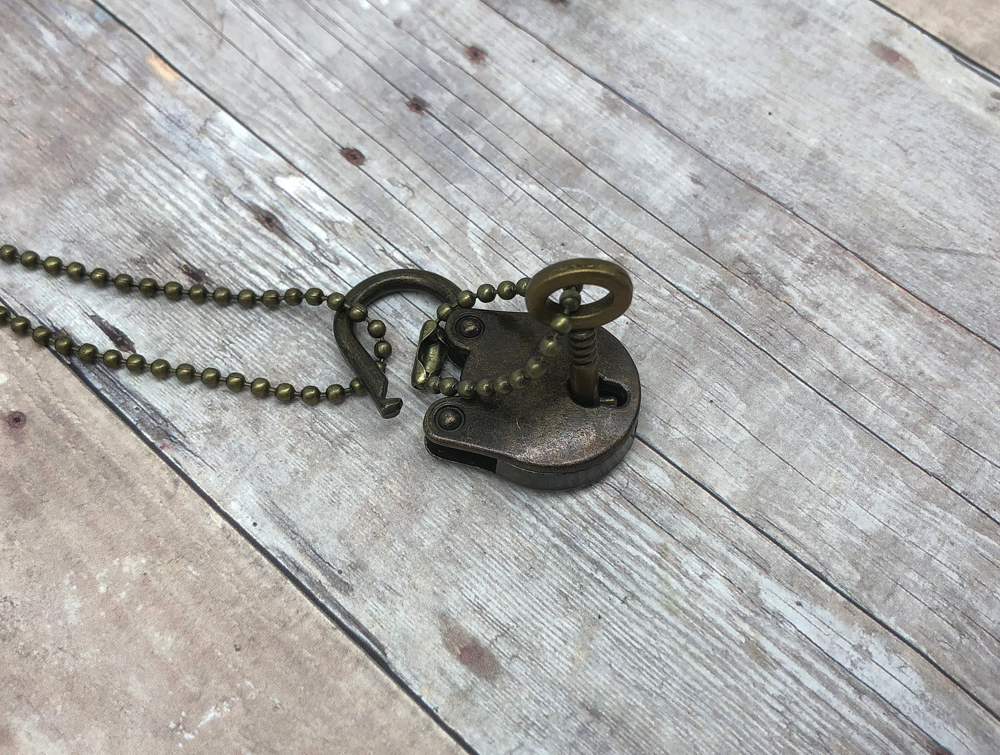 Antique Style Bronze Useable Lock and Skeleton Key Necklace