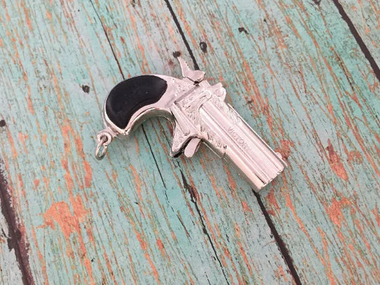 Vintage Western Cap Gun Charm Cowboy Pendant Cap Gun Antique Working Iron Snubby Saloon Antique Metal Pendant Findings Jewelry Making Supplies