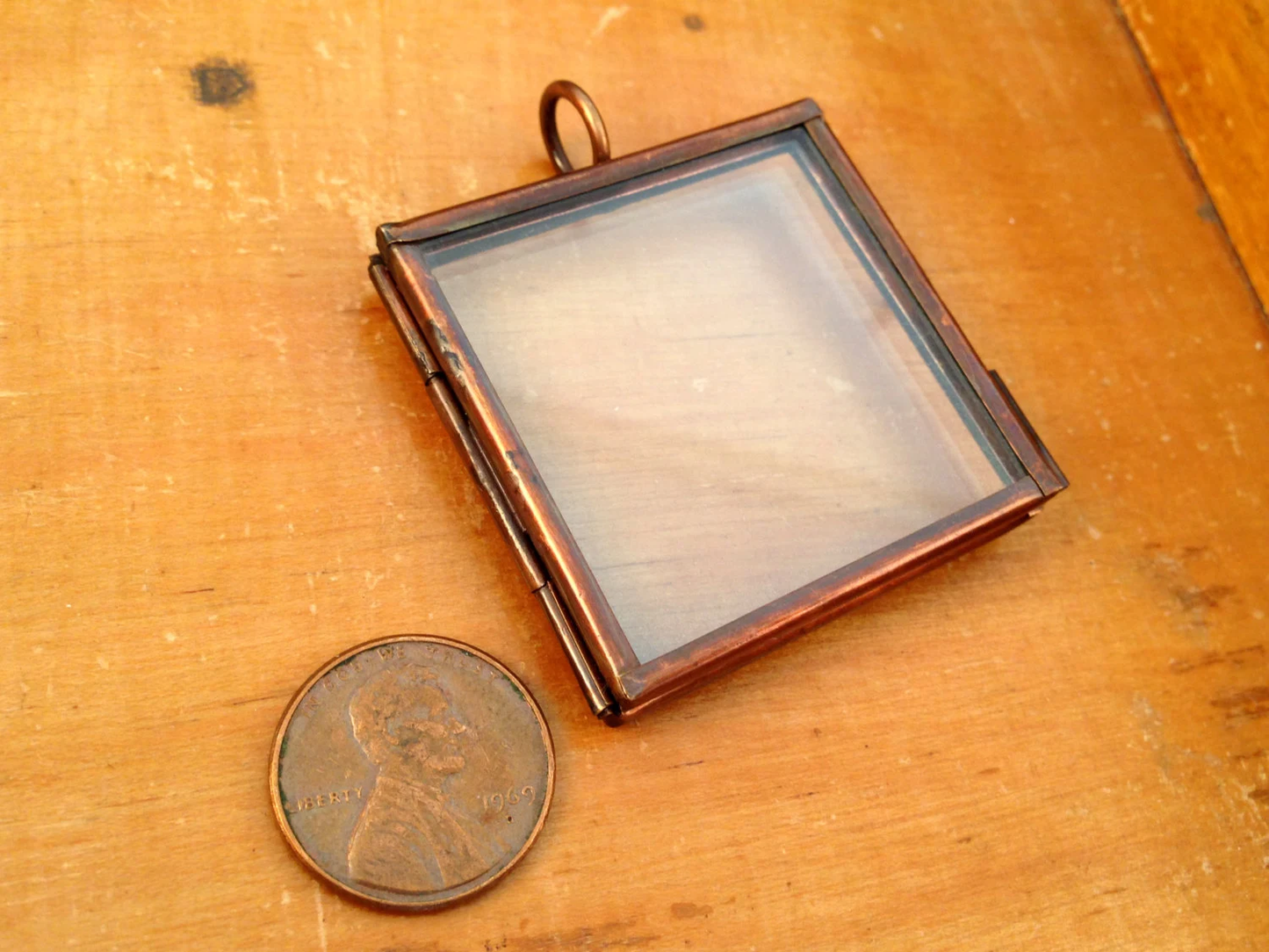 Double Sided Square Glass Frame Pendant Hinged Floating Locket Charm Vintage Style Antique Bronze Jewelry Supplies DIY