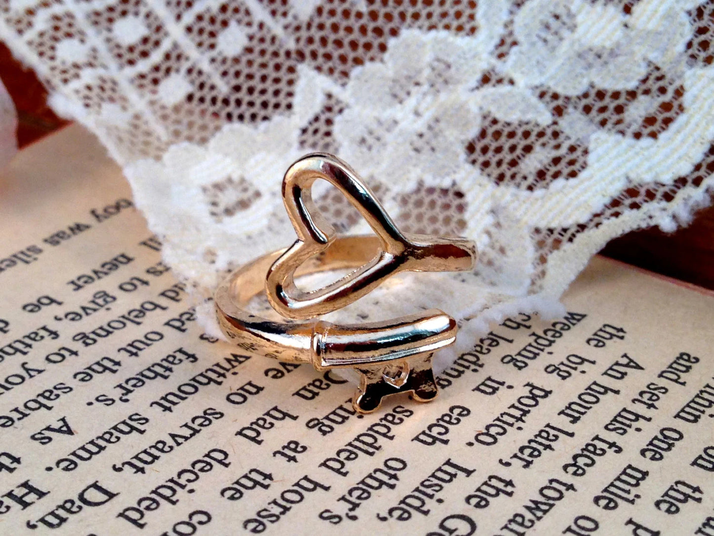 Adjustable Skeleton Key Heart Ring Rose Gold Finish Vintage Style Statement Ring